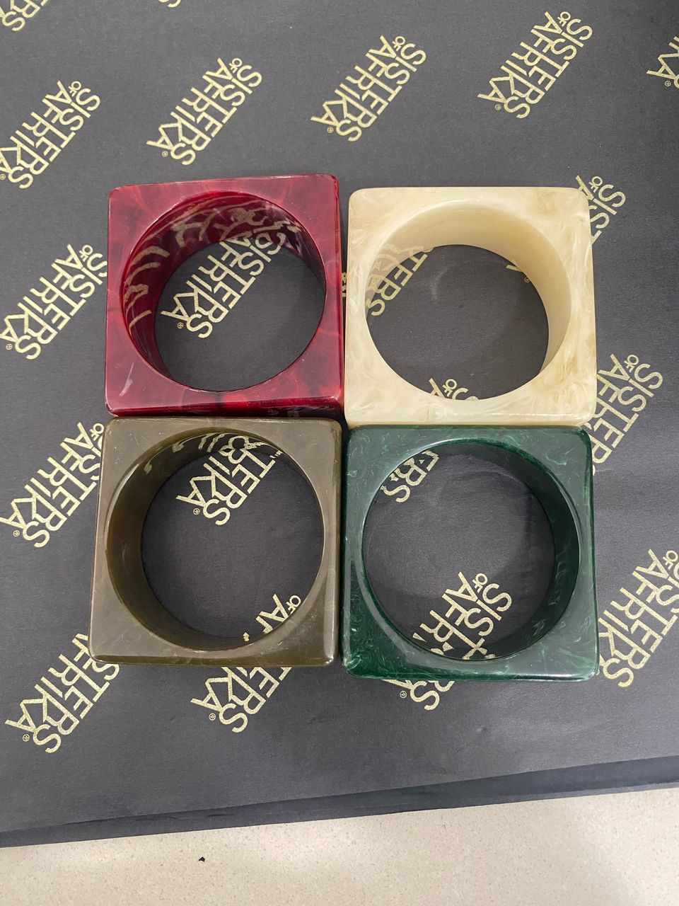 Box 4 bracelets