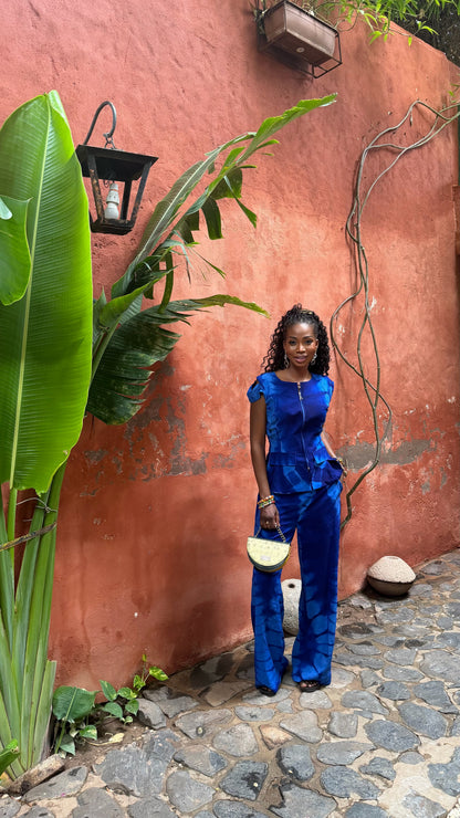 Ensemble Linda bleu