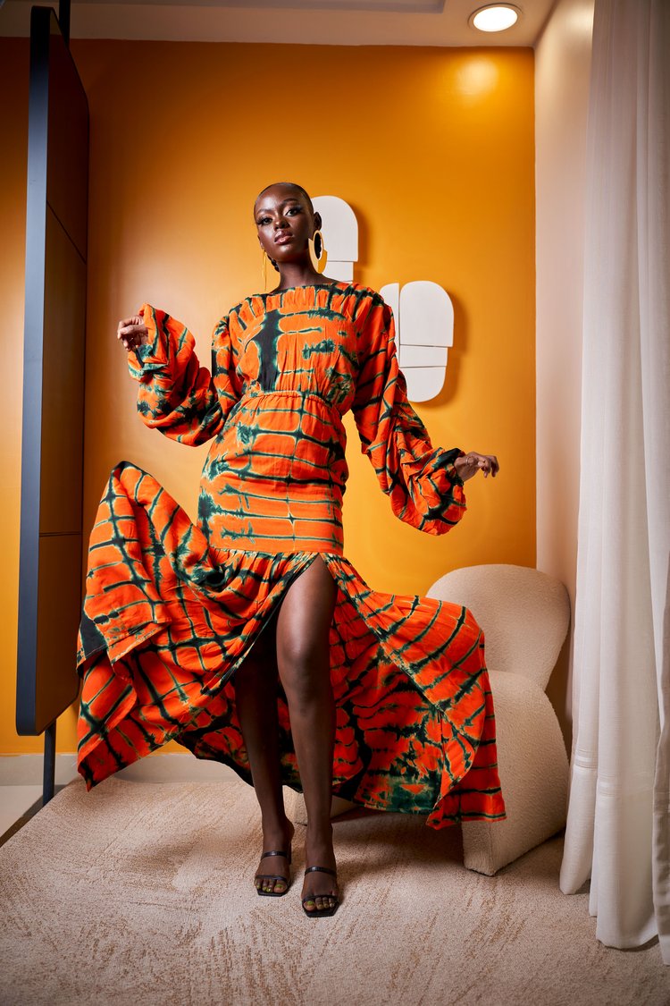 Robe Anta Orange