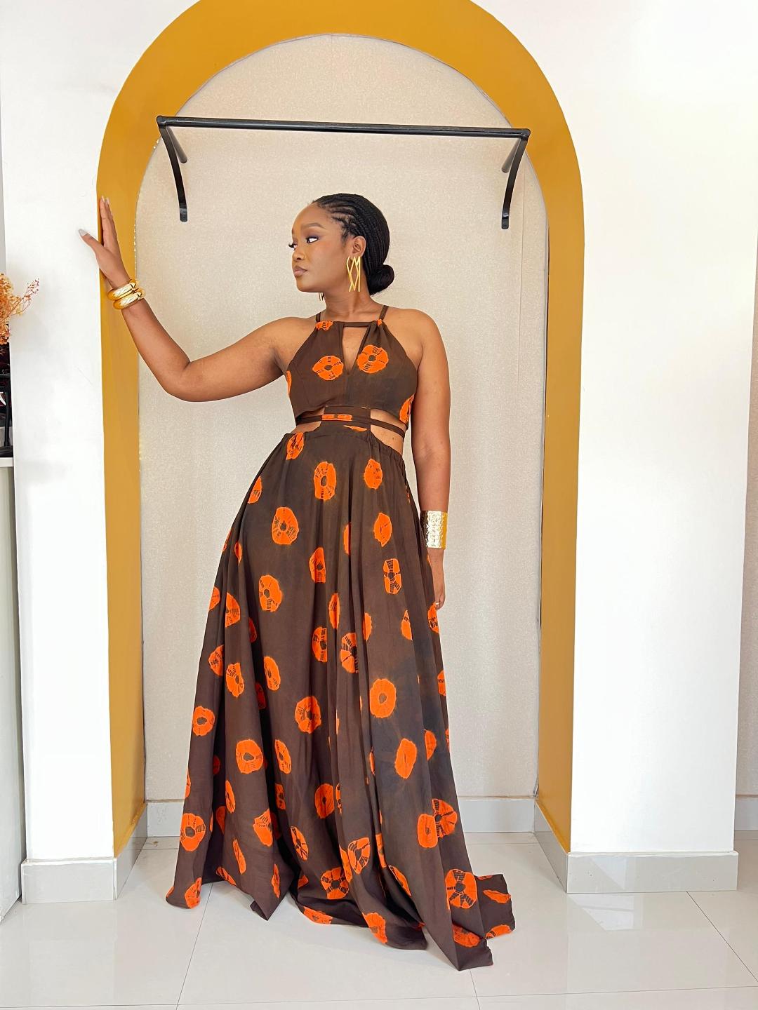 Robe Tina